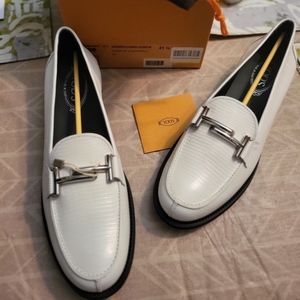 BNIB Tod's Loafers White 10.5
